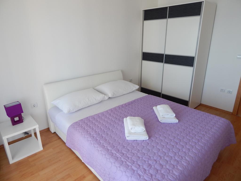 Sea Star Apartments Podstrana Bagian luar foto